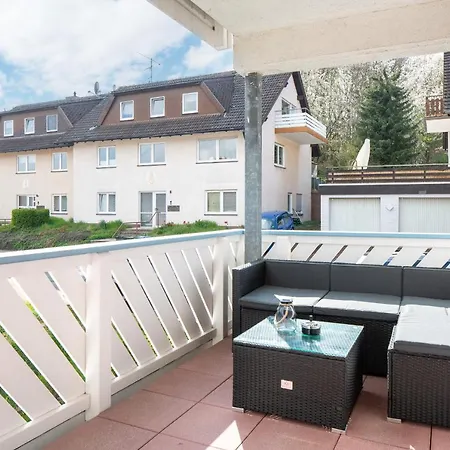 Apartment Harmony: – Sperrmauer – Lounge