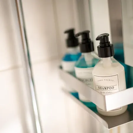 Harmony: - Sperrmauer - Lounge *