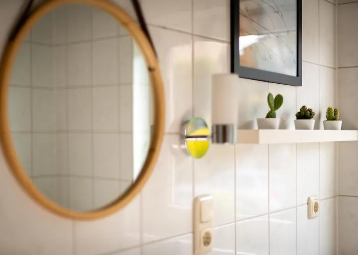 Apartment Harmony: - Sperrmauer - Lounge Edersee