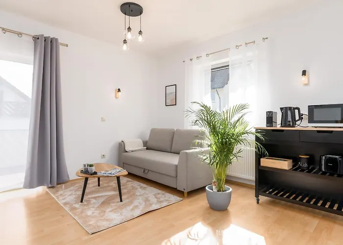 Harmony: - Sperrmauer - Lounge *